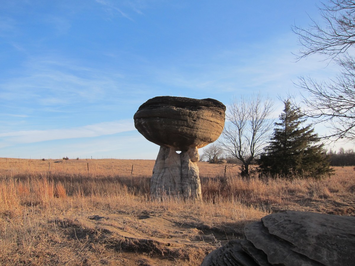 Mushroom Rocks State Park,&nbsp;K-2346